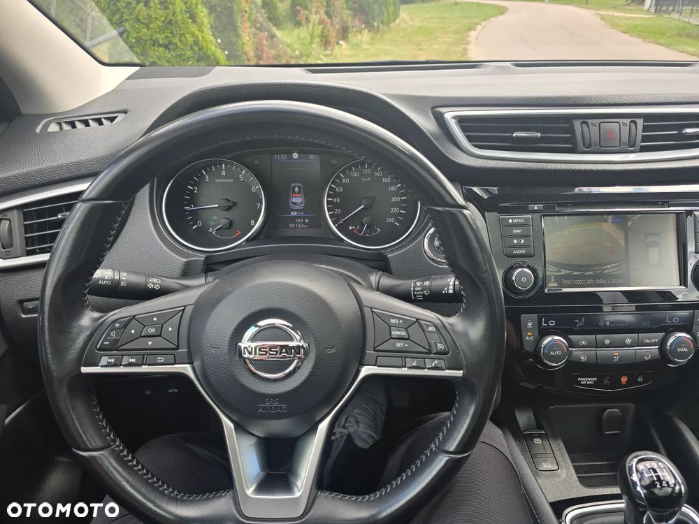 Nissan Qashqai 1.3 DIG-T N-Connecta EU6d - 16