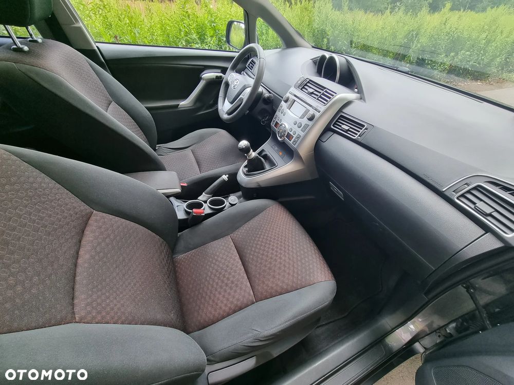 Toyota Verso 1.8 Edition - 23