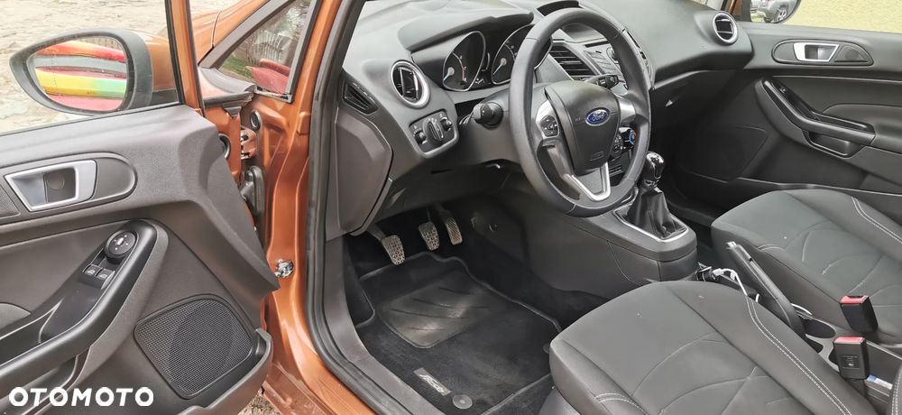 Ford Fiesta - 21