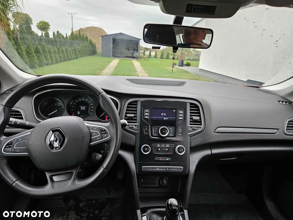 Renault Megane 1.3 TCe FAP Life - 3