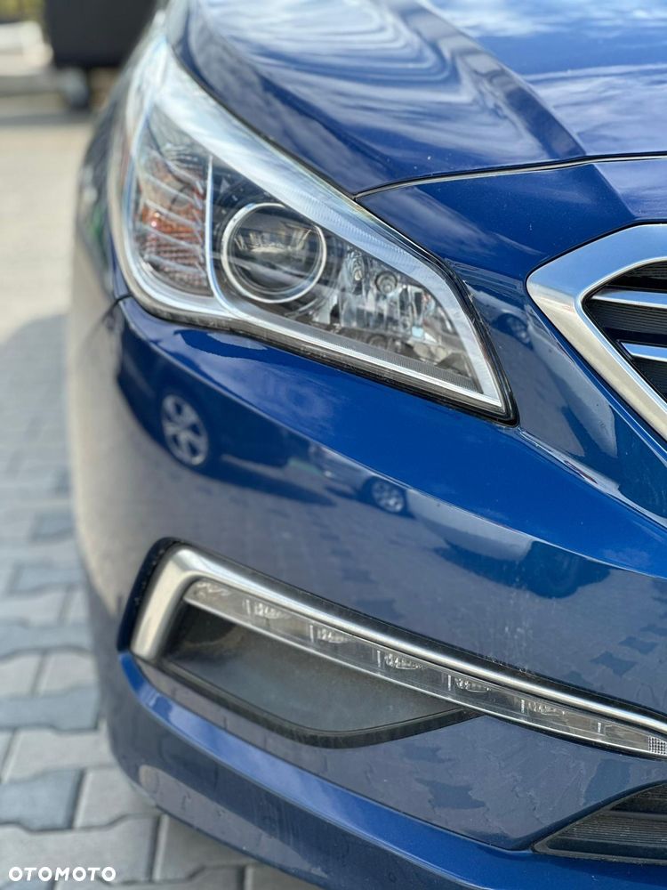 Hyundai Sonata 2.4 SE - 10