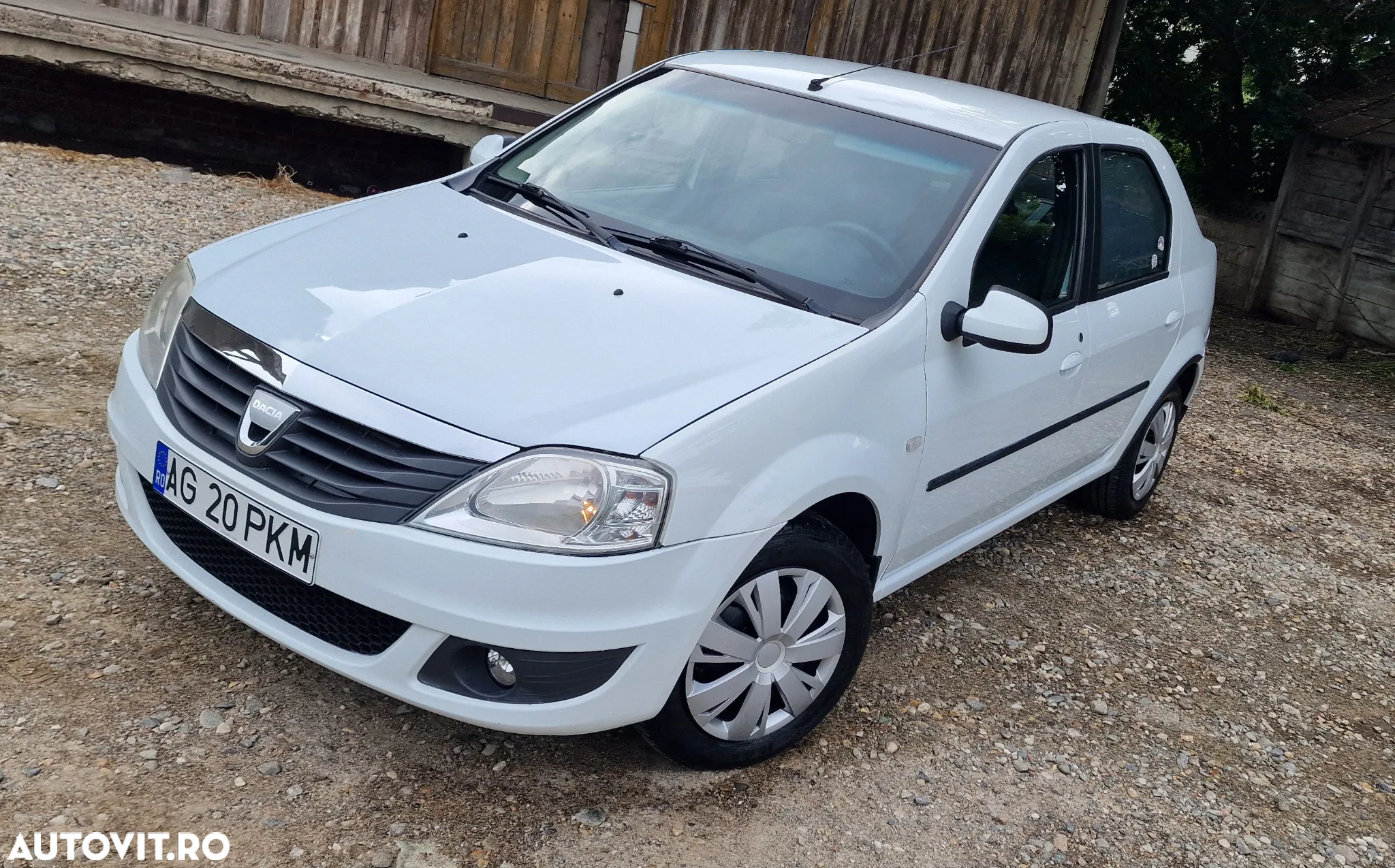 Dacia Logan 1.4 MPI GPL Laureate - 2