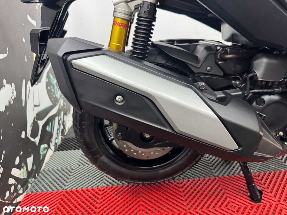 Honda ADV350 - 31