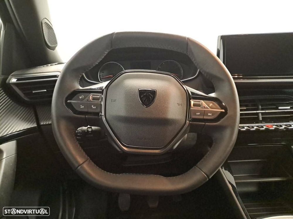 Peugeot 2008 1.2 PureTech Active - 11