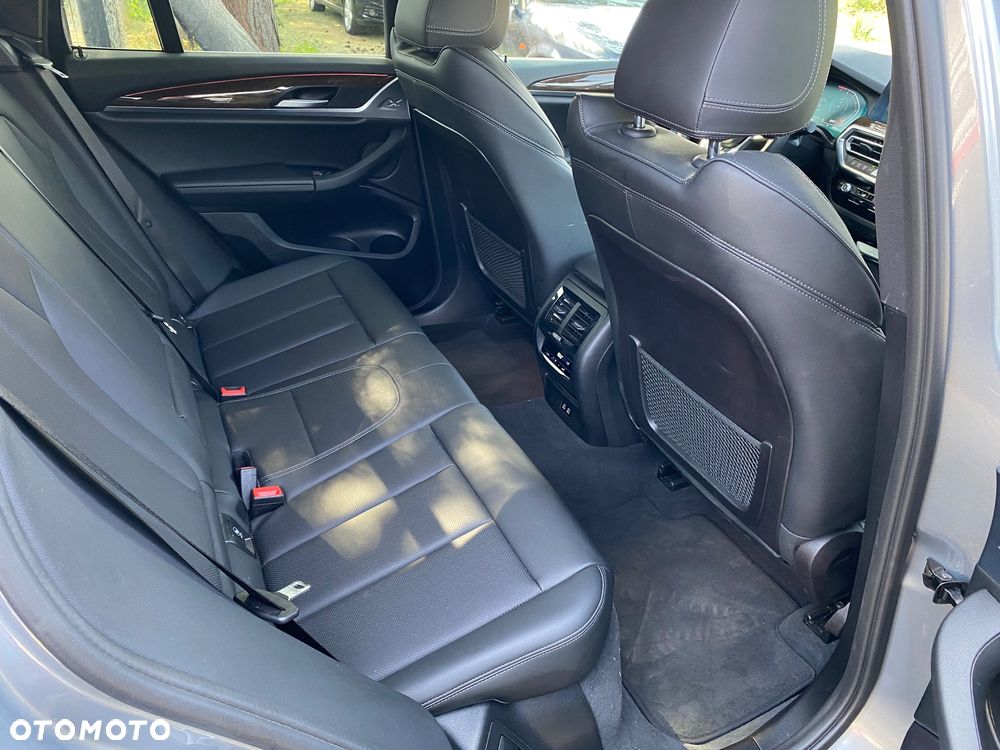 BMW X3 xDrive30i Advantage - 6