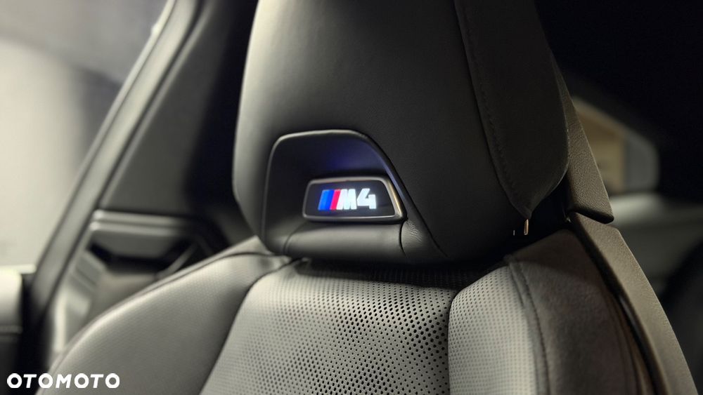 BMW M4 Competition M xDrive sport - 18