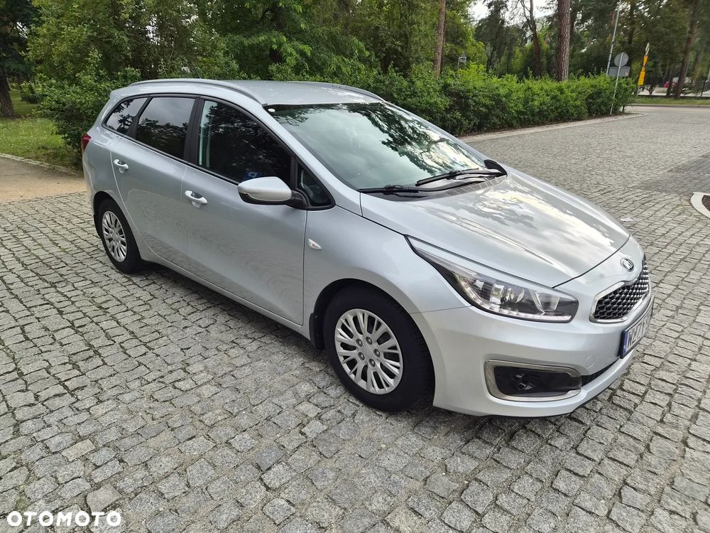 Kia Ceed 1.4 CRDi M - 11