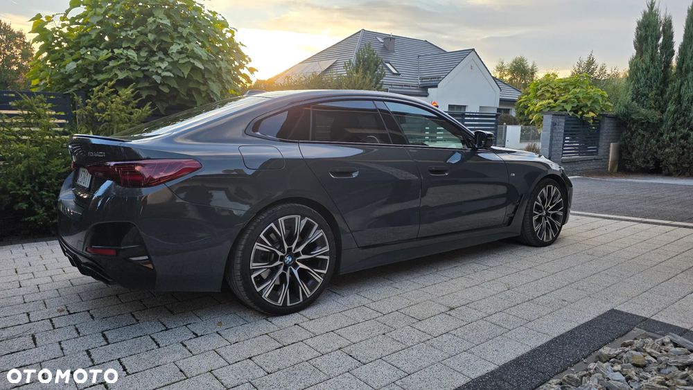 BMW 4 Series 2024 photo 2