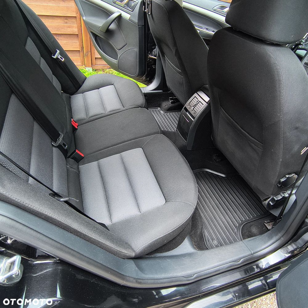 Skoda Octavia 1.6 FSI Classic - 21