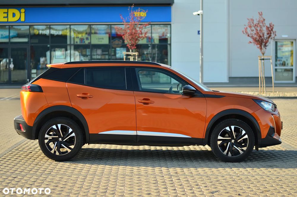Peugeot 2008 PureTech 100 Allure S&S BVM6 - 7