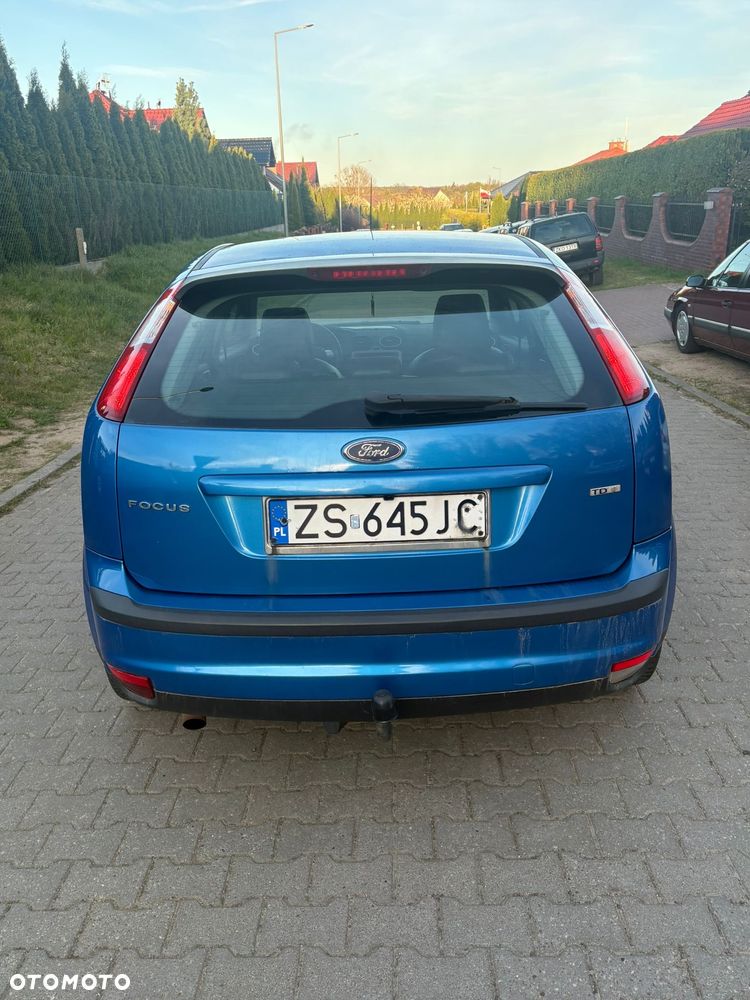 Ford Focus 2.0 TDCi DPF Style - 7