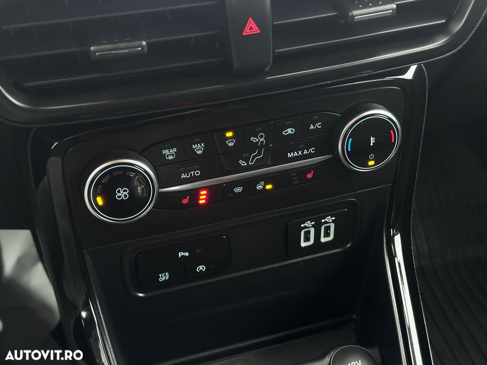 Ford EcoSport 1.0 EcoBoost Titanium - 23