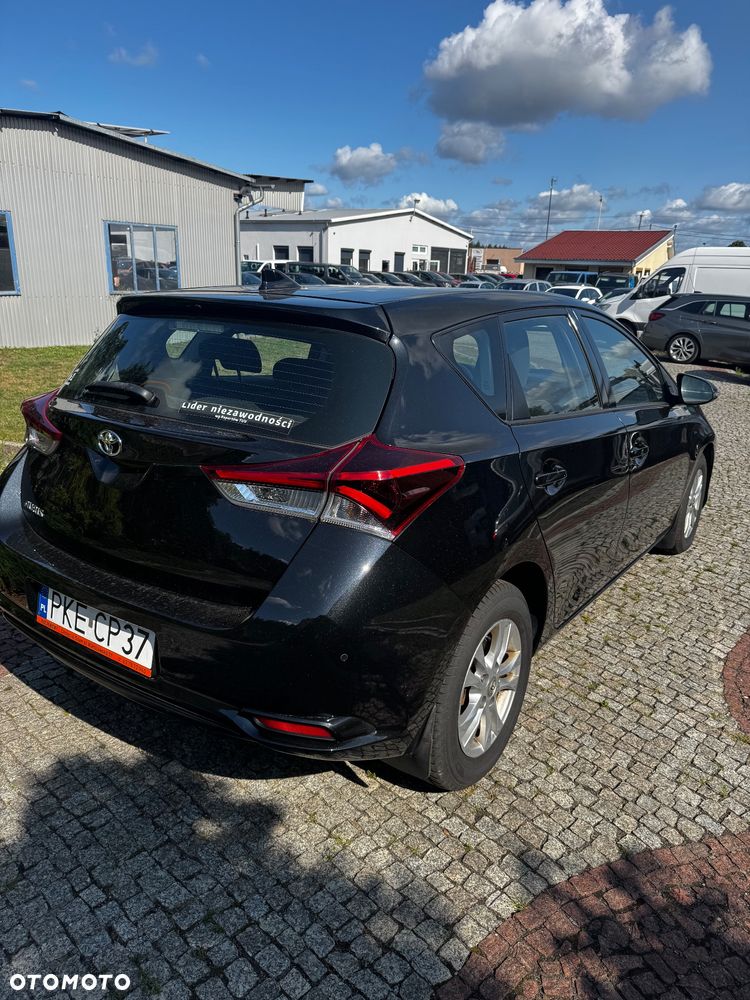 Toyota Auris 1.33 VVT-i Active - 1