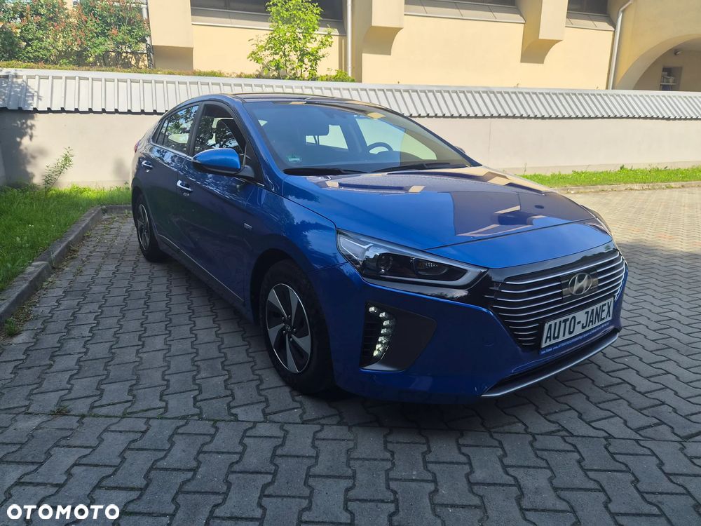 Hyundai IONIQ 1.6 GDI Premium - 2