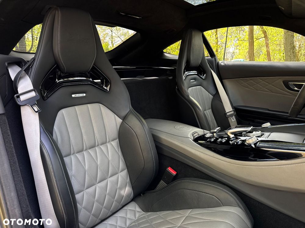 Mercedes-Benz AMG GT C - 18