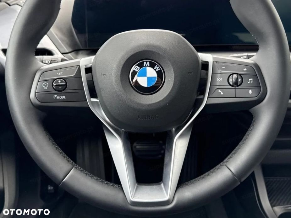 BMW Seria 1 120 mHEV - 7