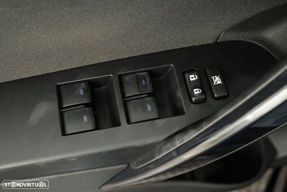 Toyota Auris Touring Sports 1.2T Comfort+Pack Techno - 19