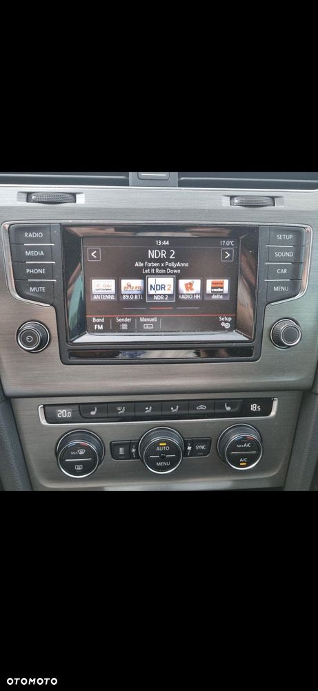 Volkswagen Golf 1.6 TDI BlueMotion Technology Comfortline - 7