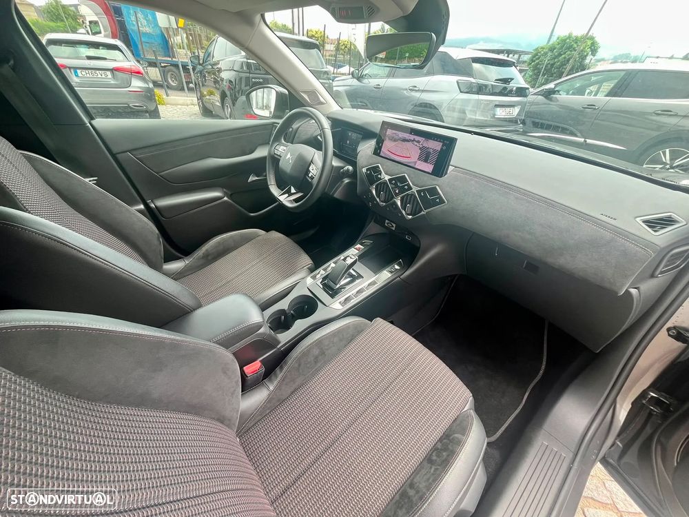 DS DS3 E-Tense Performance Line + - 13