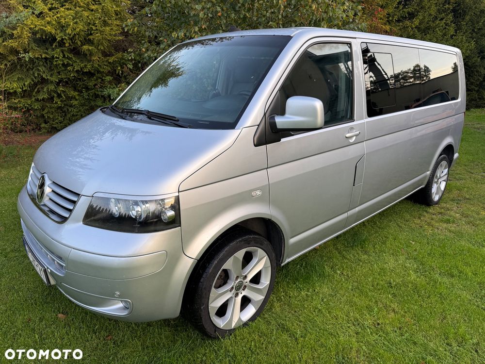 Volkswagen Caravelle - 15