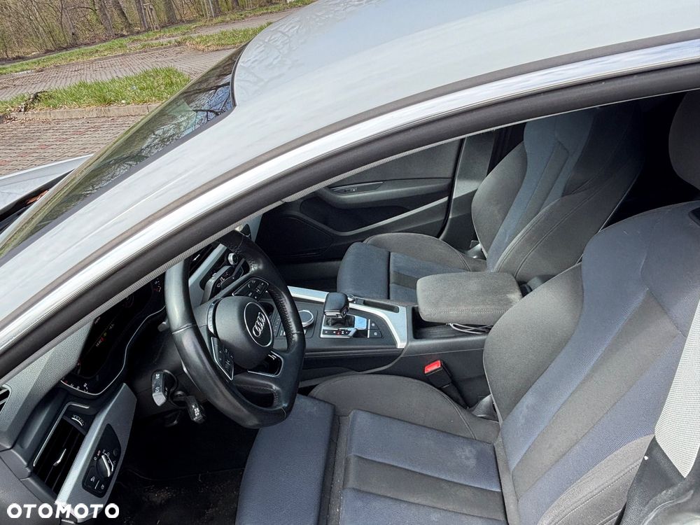 Audi A5 Sportback 2.0 TDI quattro S tronic - 11