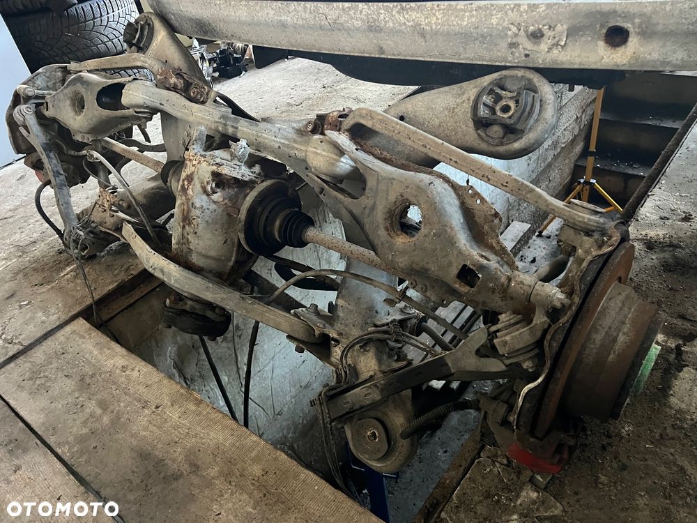 Sanki Belka tył MOST Dyfer Piasty zawieszenie Komplet Mercedes w211 2.2cdi/2.7cdi/3.2cdi/3.0d v6/2.6i v6 SEDAN KOMBI - 4