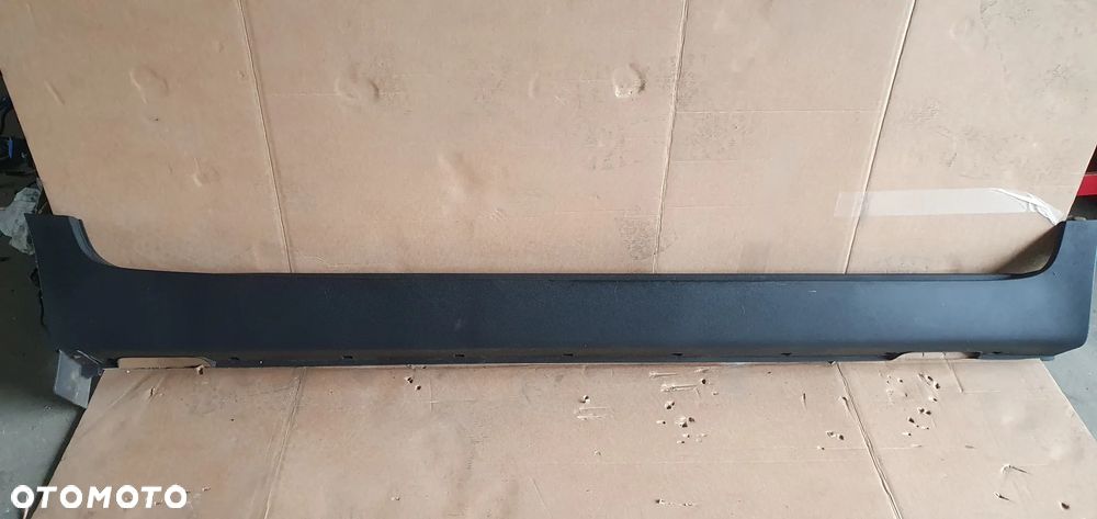 Listwa progowa prawa Kia Sportage III 3 87752-3U000 - 1