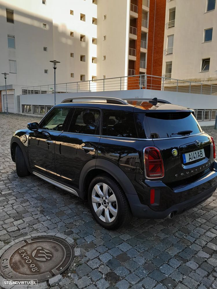 MINI Countryman Cooper SE ALL4 Auto - 3