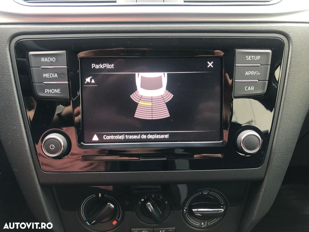 Skoda RAPID 1.0 TSI Ambition - 18