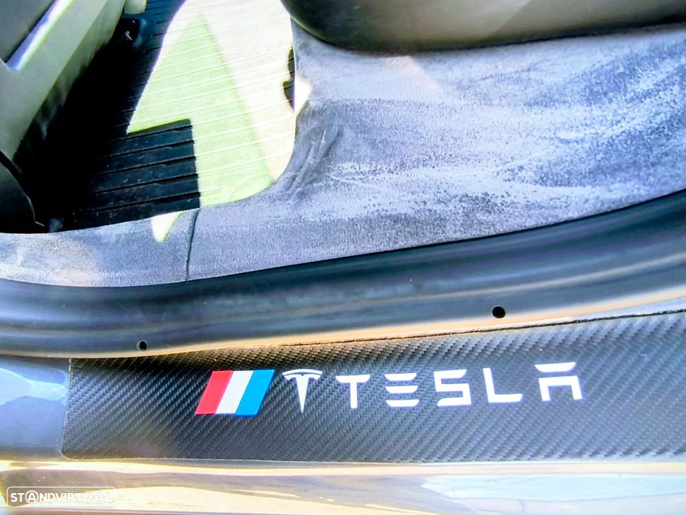 Tesla Model 3 Standard Range Plus RWD - 30