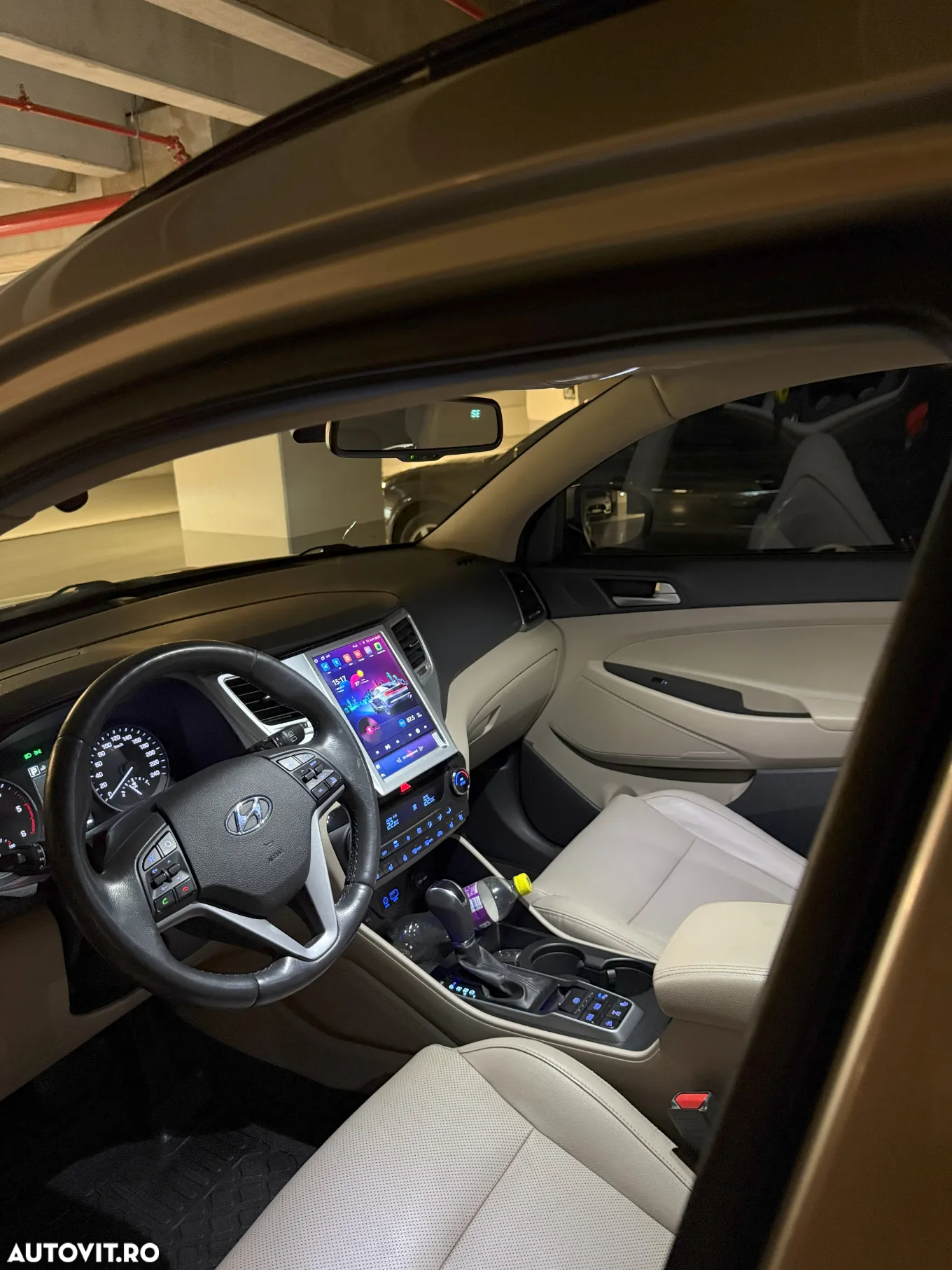 Hyundai Tucson 2.0 CRDI 4WD 6AT Luxury Pack+ - 23