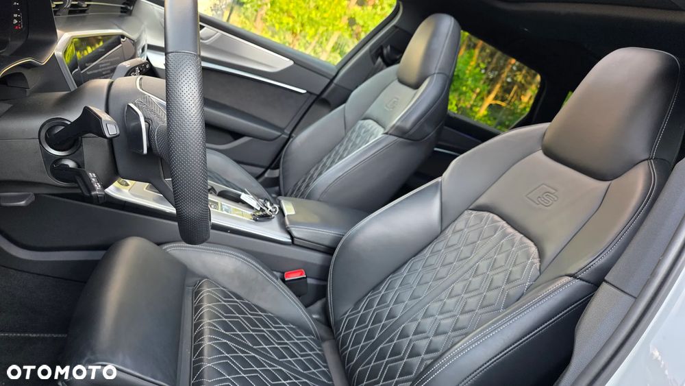 Audi A6 Avant 45 TFSI quattro S tronic S line - 17