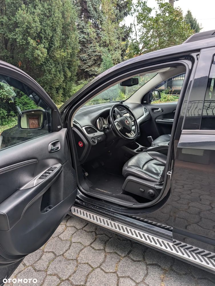 Fiat Freemont 2.0 Multijet Black Code AWD - 10