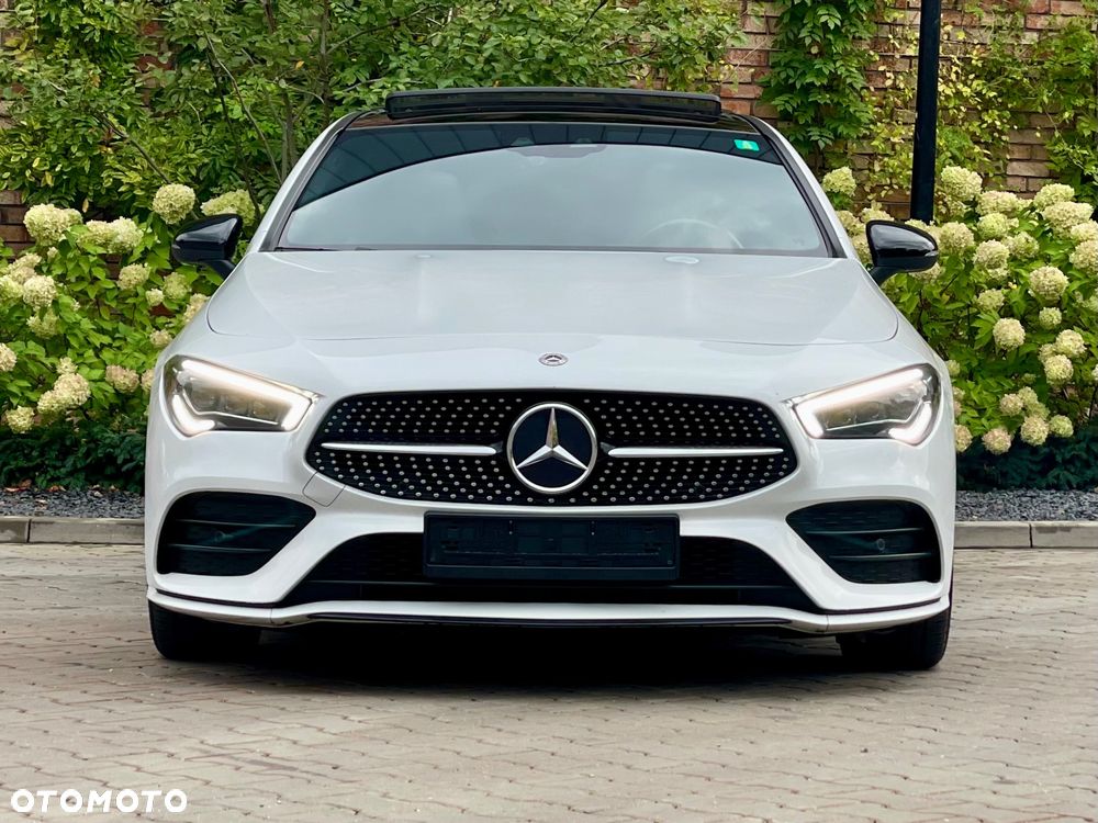 Mercedes-Benz CLA 200 7G-DCT AMG Line - 2