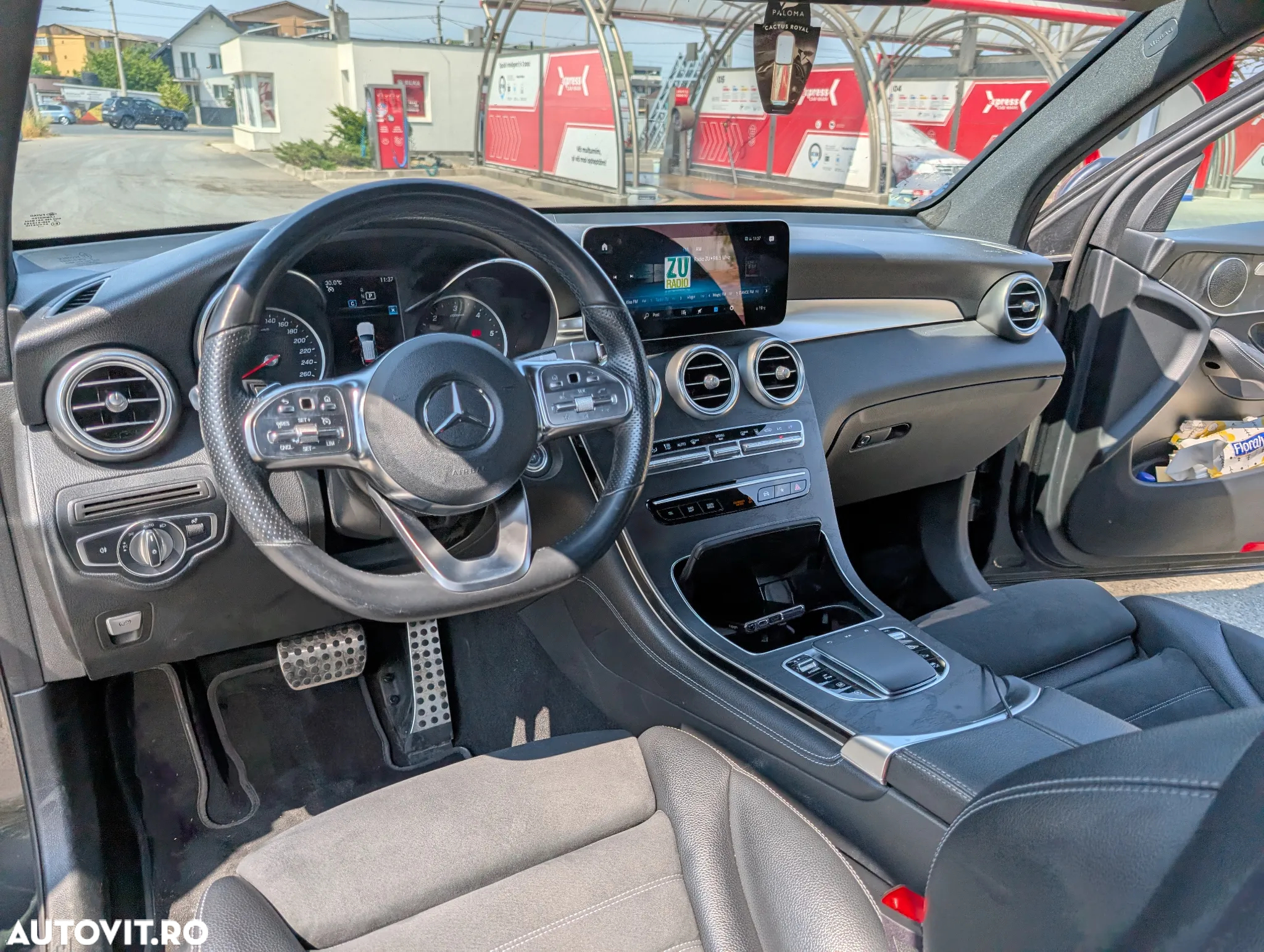 Mercedes-Benz GLC 220 d 4Matic 9G-TRONIC AMG Line - 6