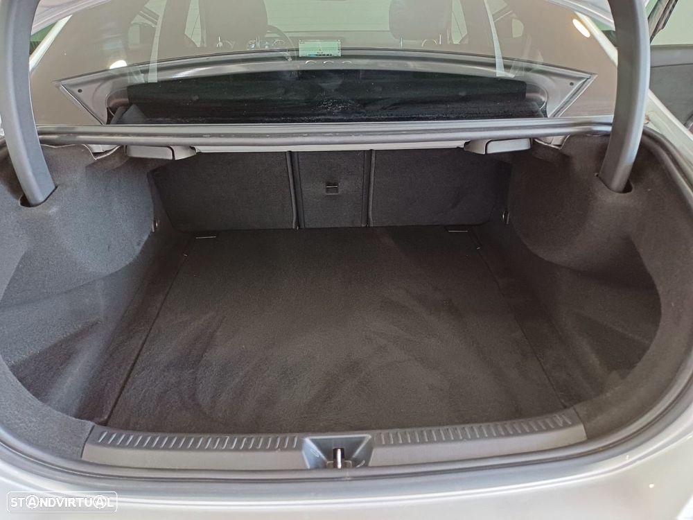 Mercedes-Benz A 180 Limousine - 21