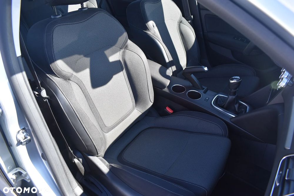 Renault Megane 1.3 TCe FAP Equilibre - 18