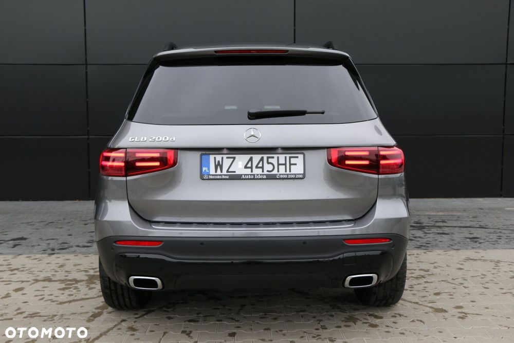 Mercedes-Benz GLB - 6
