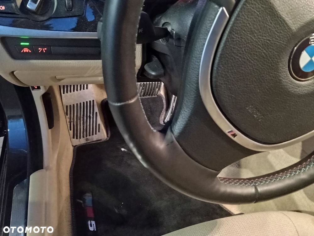 BMW Seria 5 520d - 15