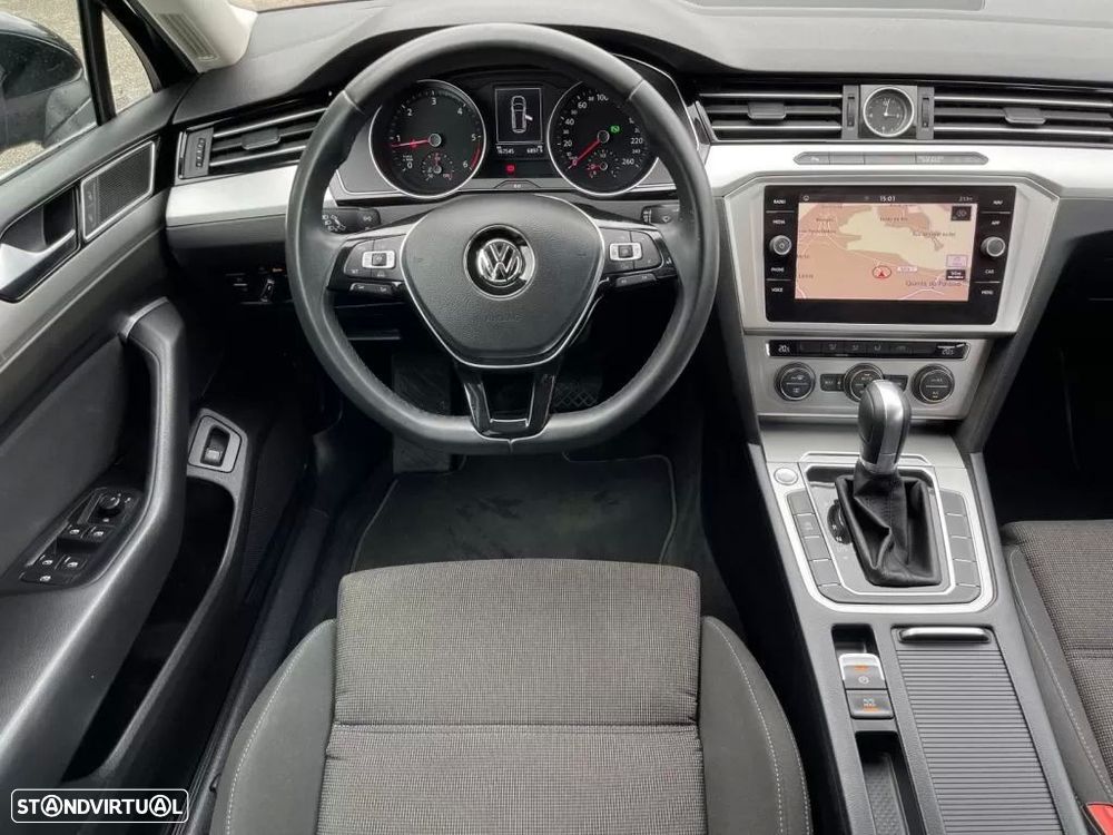 VW Passat Variant 2.0 TDi Business Package DSG - 9