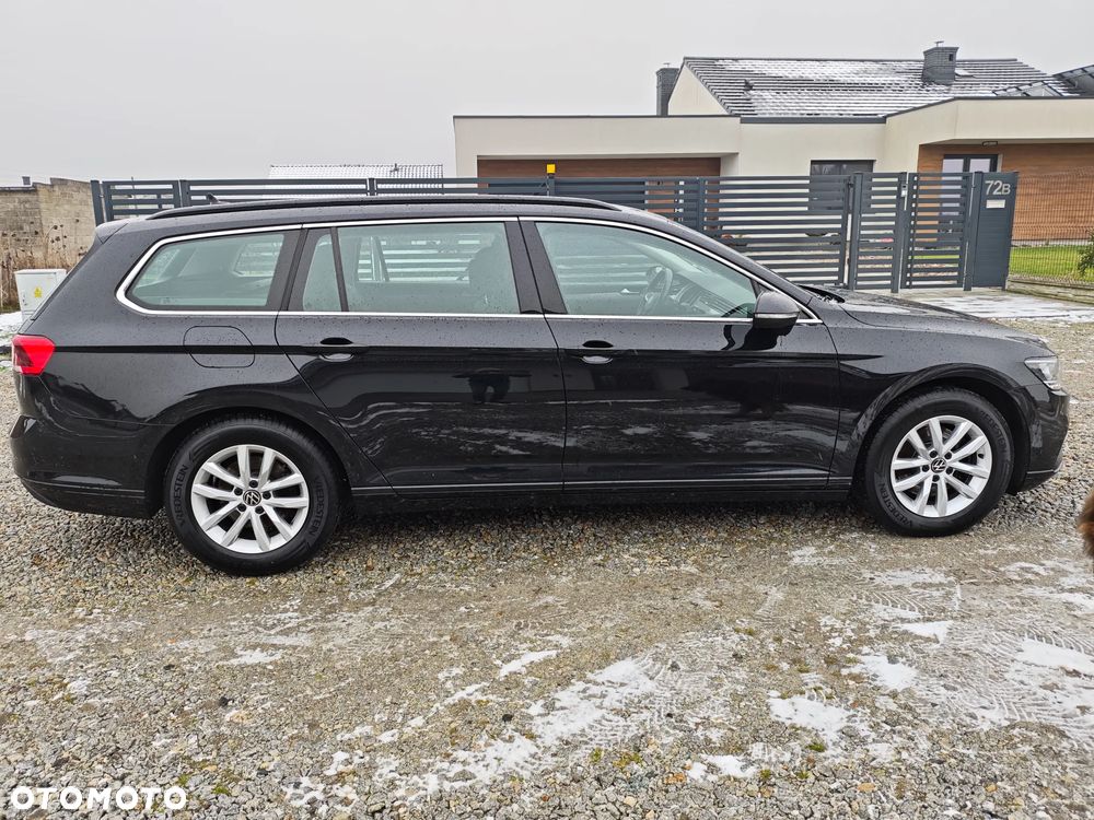 Volkswagen Passat 2.0 TDI SCR DSG Business - 2