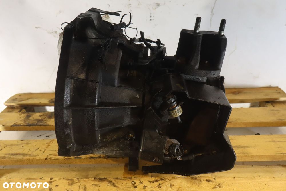 SKRZYNIA BIEGÓW 5 BIEGOWA FORD FIESTA VII MK7 1.6TDCI 8A6R-7002-HA - 4