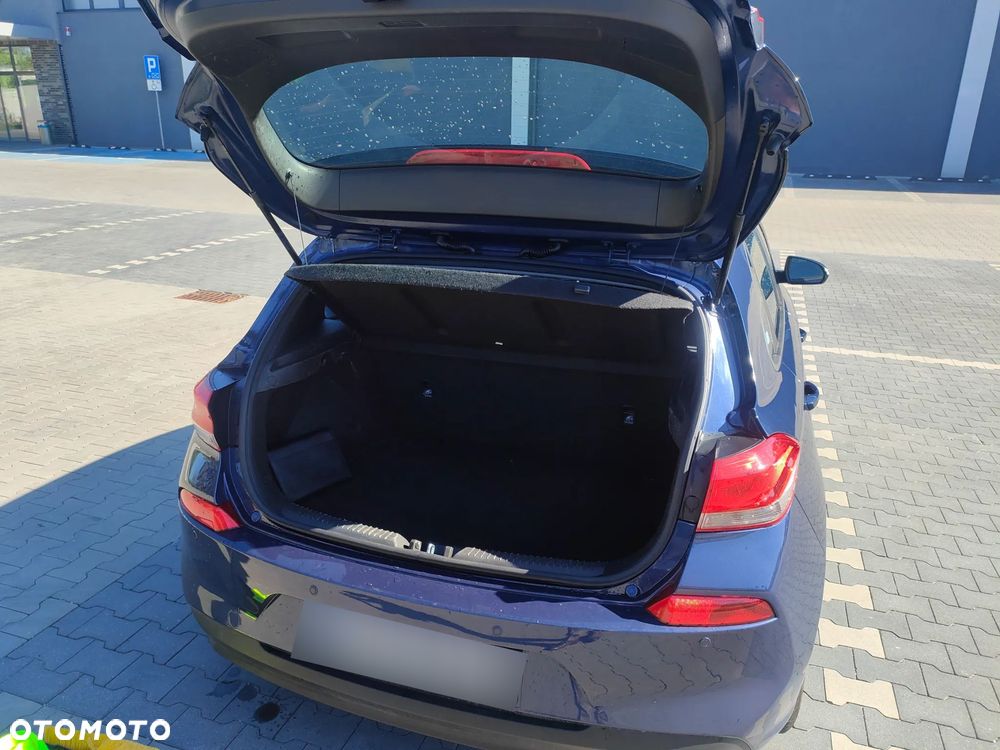 Hyundai i30 1.4 T-GDI Classic + DCT - 3