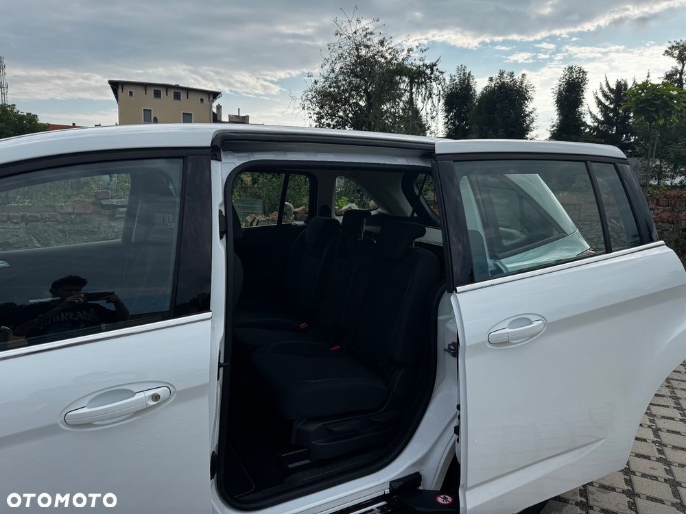 Ford Grand C-MAX 1.5 TDCi Start-Stopp-System COOL&CONNECT - 12