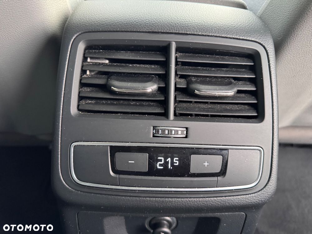 Audi A4 Avant 2.0 TDI S tronic quattro sport - 31