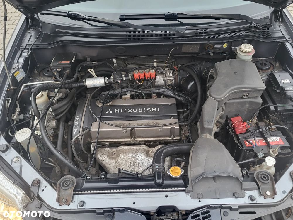 Mitsubishi Outlander 2.0 Comfort - 23