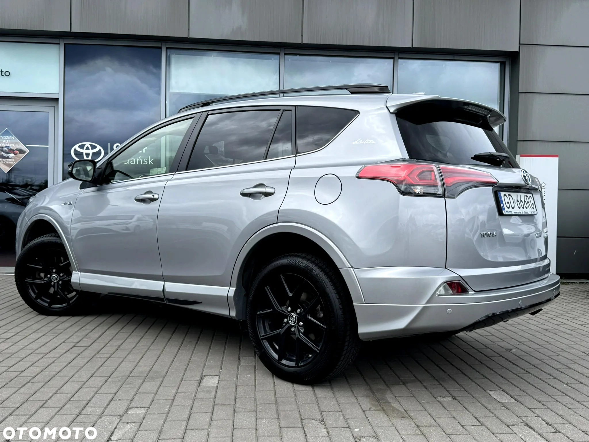 Toyota RAV4 Hybrid Selection 4x4 - 7