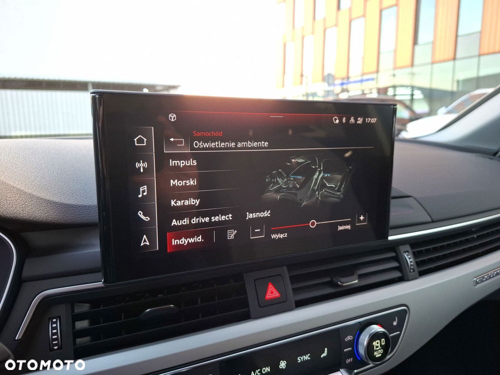 Audi A4 Avant - 38