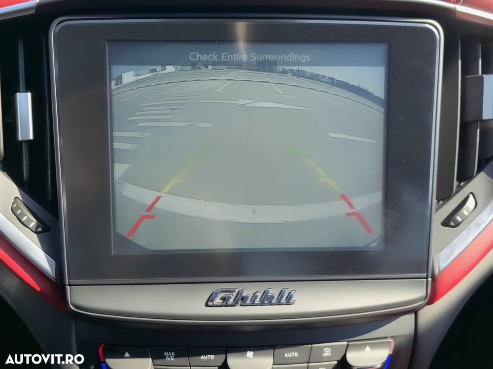 Maserati Ghibli GranLusso - 37