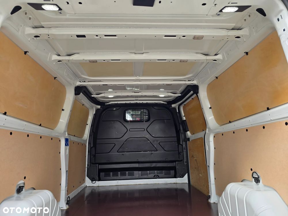 Ford Transit Custom Trail - 38